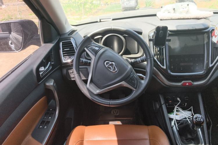 Used CHANGAN OSHAN CX70 2016 1.6L Manual Luxury Model Steering Wheel