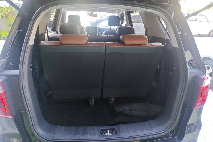 Used CHANGAN OSHAN CX70 2016 1.6L Manual Luxury Model Trunk