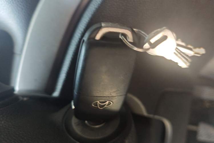 Used CHANGAN OSHAN CX70 2016 1.6L Manual Elite Model Vehicle Key