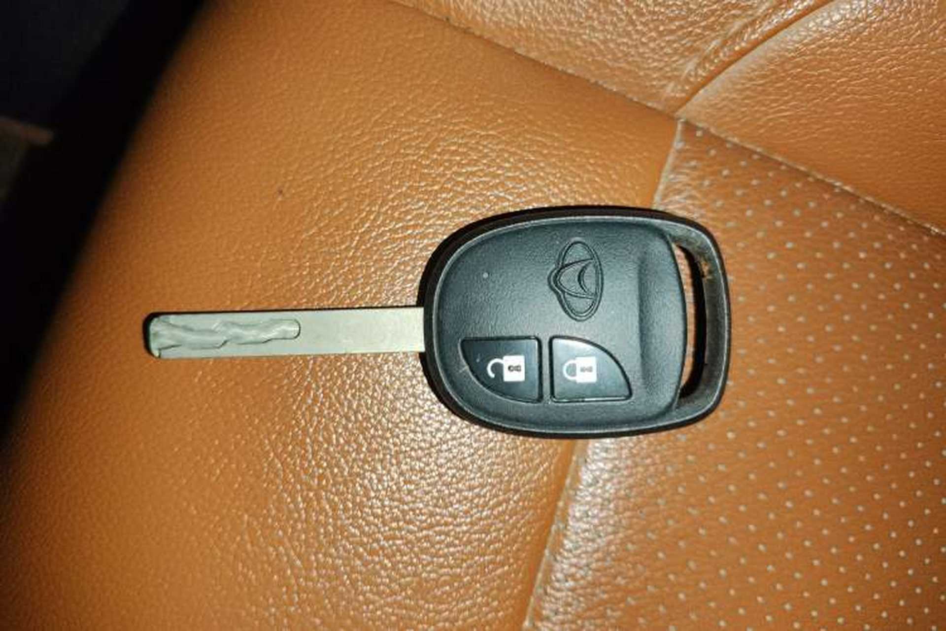 Used CHANGAN OSHAN CX70 2016 1.6L Manual Elite Model Vehicle Key