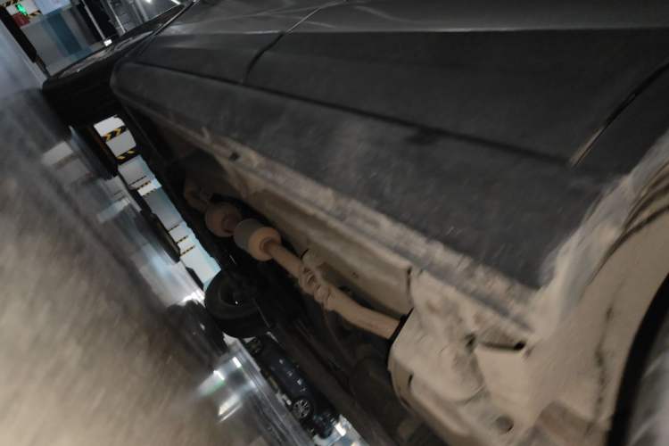 Used CHANGAN OSHAN CX70 2016 1.6L Manual Luxury Model Chassis Rear Left