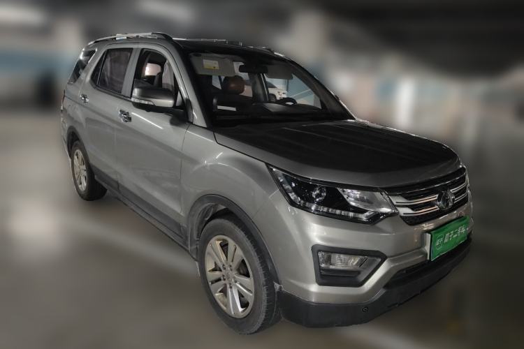 Used CHANGAN OSHAN CX70 2016 1.6L Manual Luxury Model Front Right 45 Deg