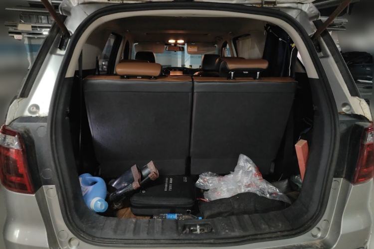 Used CHANGAN OSHAN CX70 2016 1.6L Manual Luxury Model Trunk