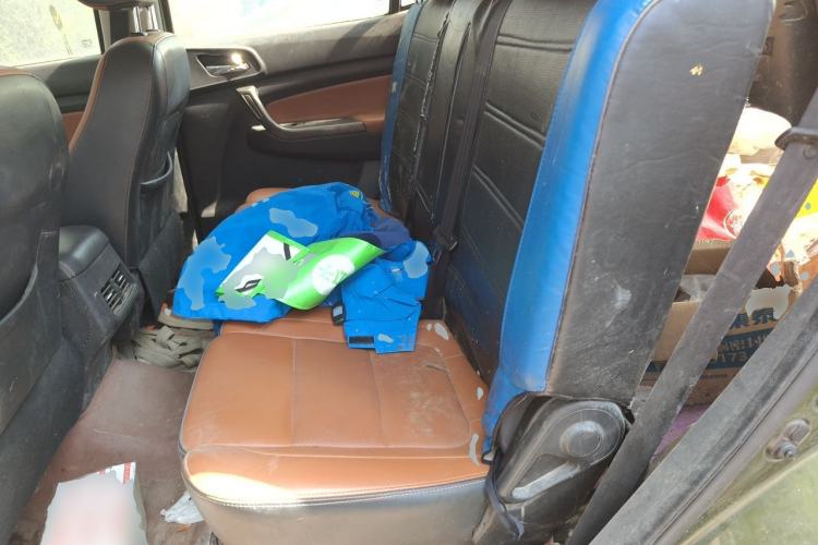 Used CHANGAN OSHAN CX70 2016 1.6L Manual Luxury Model Left Rear Seat
