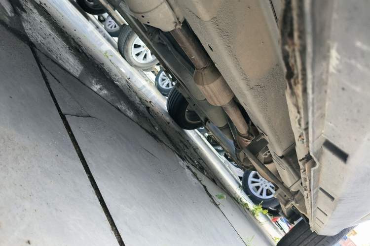 Used CHANGAN OSHAN CX70 2016 1.6L Manual Smart Connect Version Chassis Front Left
