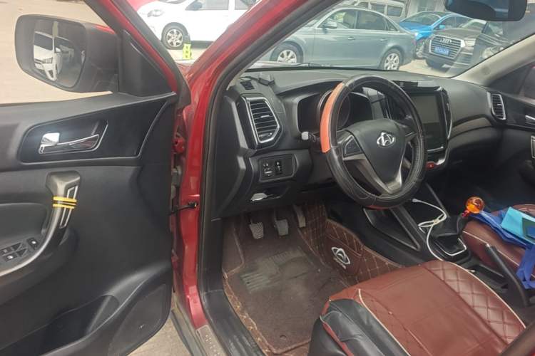 Used CHANGAN OSHAN CX70 2016 1.6L Manual Comfort Model Driver Seat