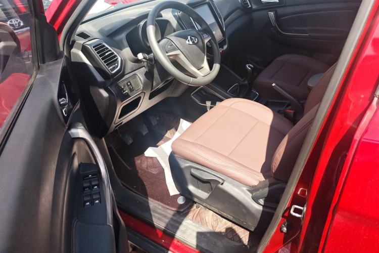 Used CHANGAN OSHAN CX70 2016 1.6L Manual Comfort Model Driver Seat