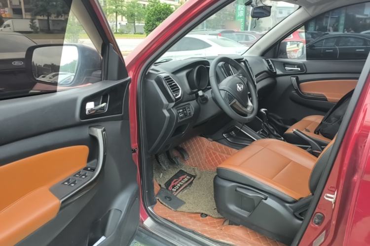 Used CHANGAN OSHAN CX70 2016 1.6L Manual Smart Connect Version Driver Seat
