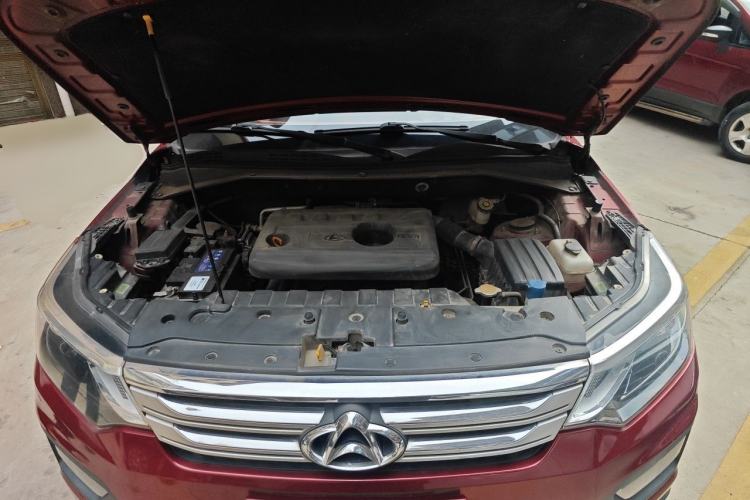Used CHANGAN OSHAN CX70 2016 1.6L Manual Luxury Model Engine Bay