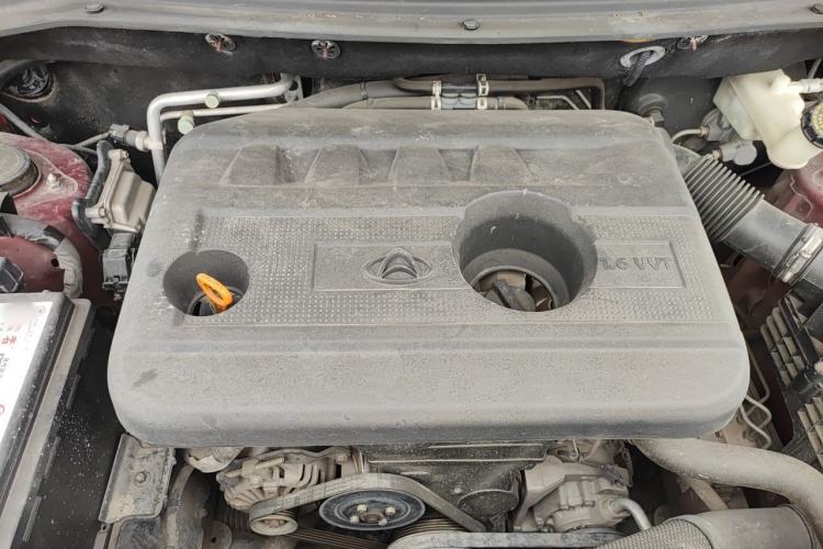 Used CHANGAN OSHAN CX70 2016 1.6L Manual Luxury Model Engine Bay
