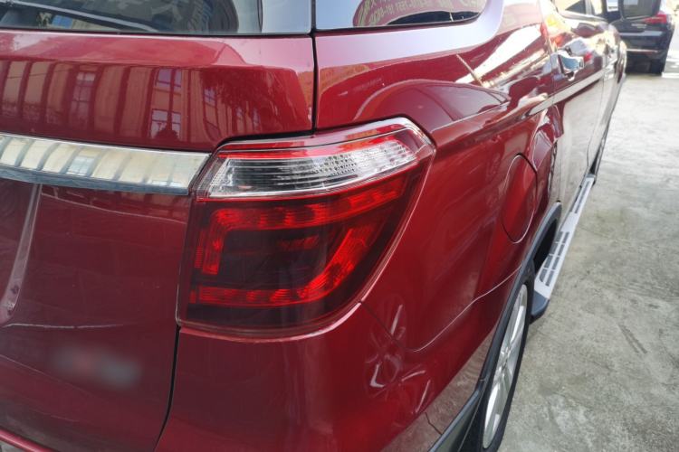 Used CHANGAN OSHAN CX70 2016 1.6L Manual Luxury Model Exterior 1