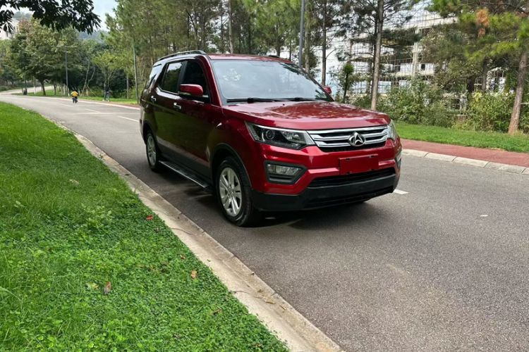 Used CHANGAN OSHAN CX70 2016 1.6L Manual Luxury Model Exterior 8