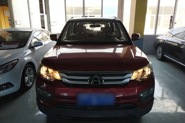 Used CHANGAN OSHAN CX70 2016 1.6L Manual Luxury Model Front