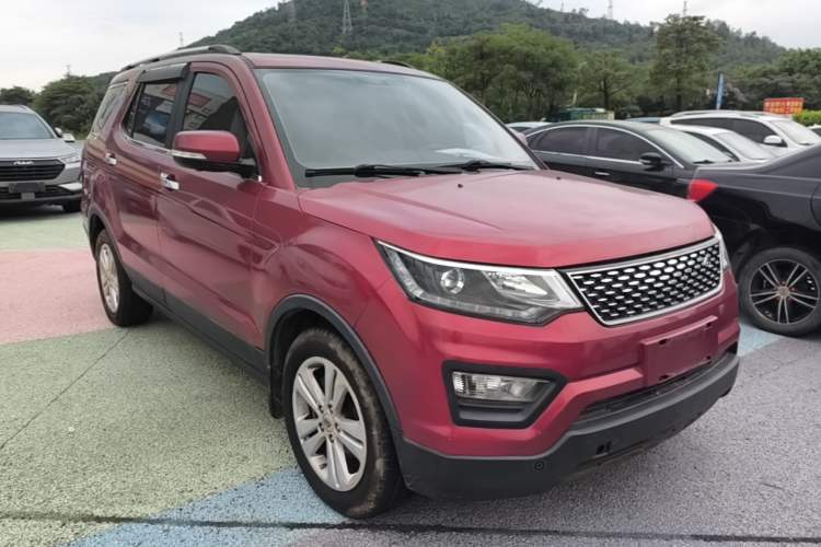 Used CHANGAN OSHAN CX70 2016 1.6L Manual Smart Connect Version Front Right 45 Deg