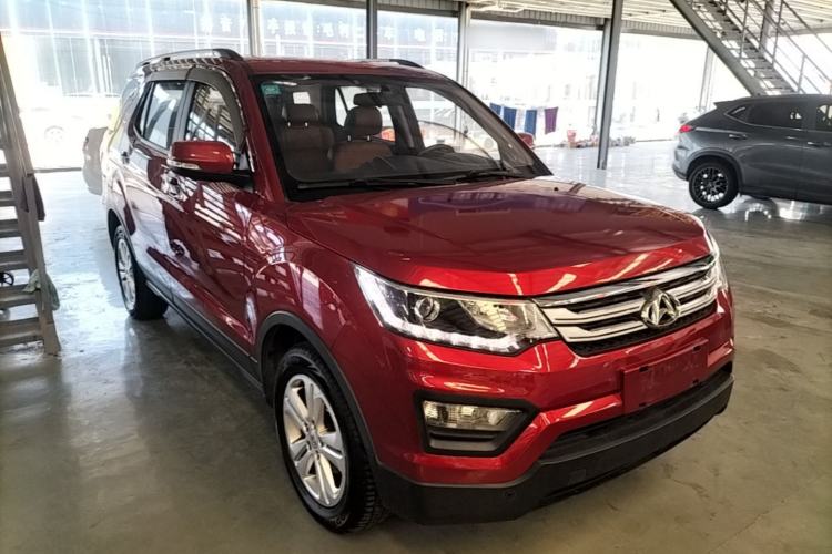 Used CHANGAN OSHAN CX70 2016 1.6L Manual Luxury Model Front Right 45 Deg