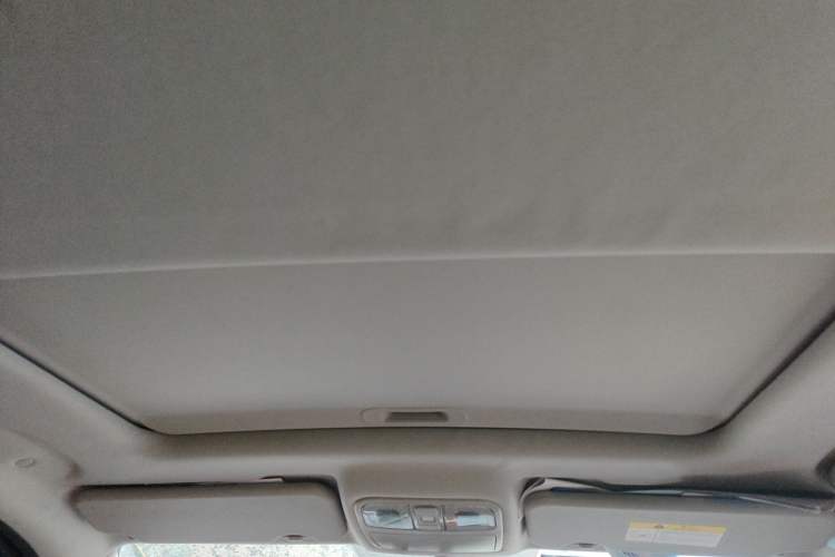 Used CHANGAN OSHAN CX70 2016 1.6L Manual Luxury Model Headliner