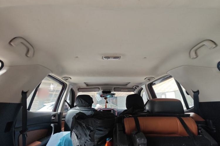 Used CHANGAN OSHAN CX70 2016 1.6L Manual Luxury Model Headliner