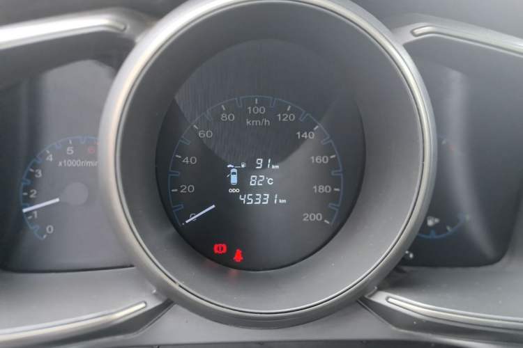 Used CHANGAN OSHAN CX70 2016 1.6L Manual Comfort Model Instrument Cluster