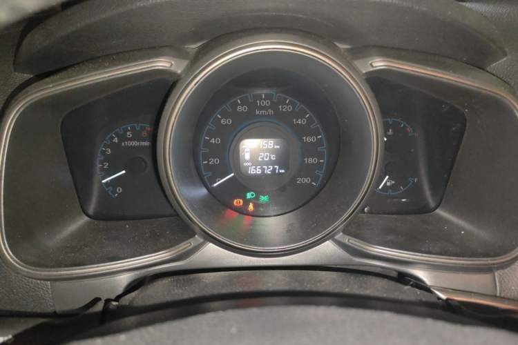 Used CHANGAN OSHAN CX70 2016 1.6L Manual Luxury Model Instrument Cluster