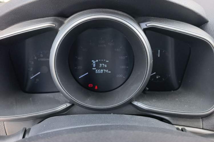 Used CHANGAN OSHAN CX70 2016 1.6L Manual Luxury Model Instrument Cluster