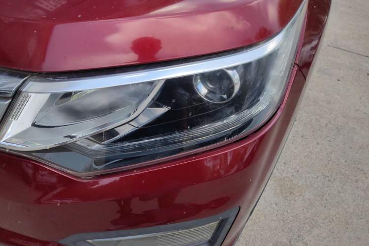 Used CHANGAN OSHAN CX70 2016 1.6L Manual Comfort Model Left Front Headlight