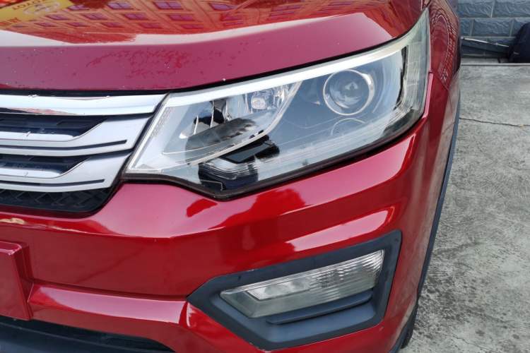 Used CHANGAN OSHAN CX70 2016 1.6L Manual Luxury Model Left Front Headlight