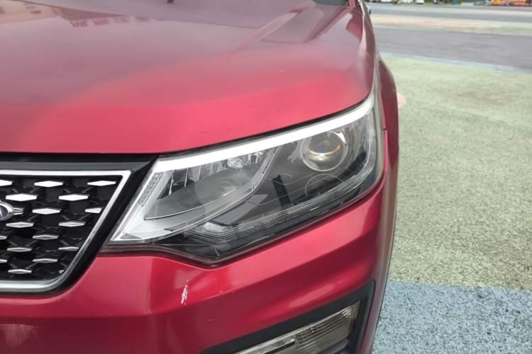 Used CHANGAN OSHAN CX70 2016 1.6L Manual Smart Connect Version Left Front Headlight
