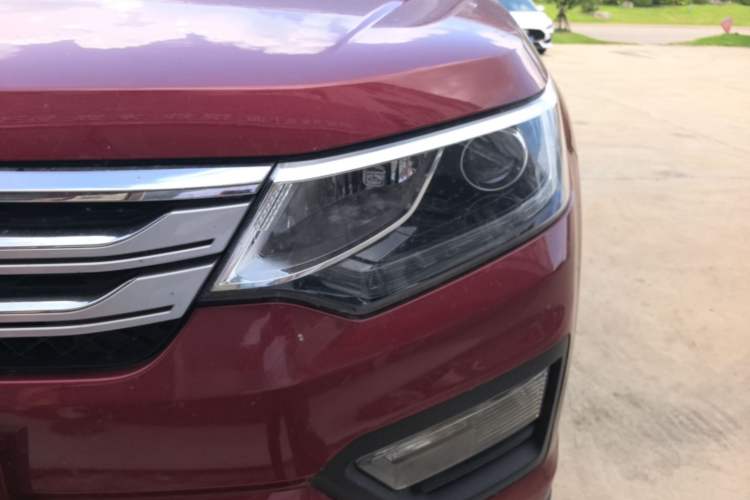 Used CHANGAN OSHAN CX70 2016 1.6L Manual Luxury Model Left Front Headlight