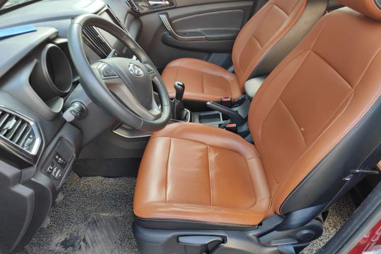 Used CHANGAN OSHAN CX70 2016 1.6L Manual Comfort Model Left Front Seat