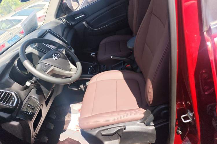 Used CHANGAN OSHAN CX70 2016 1.6L Manual Comfort Model Left Front Seat