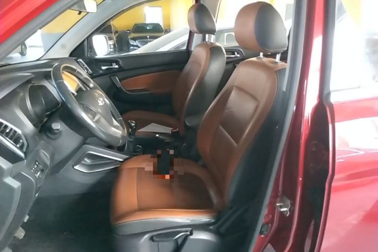 Used CHANGAN OSHAN CX70 2016 1.6L Manual Luxury Model Left Front Seat