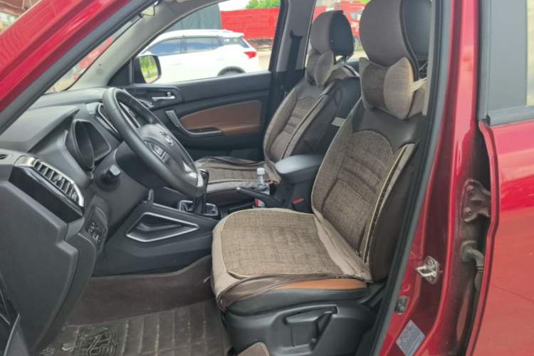 Used CHANGAN OSHAN CX70 2016 1.6L Manual Luxury Model Left Front Seat