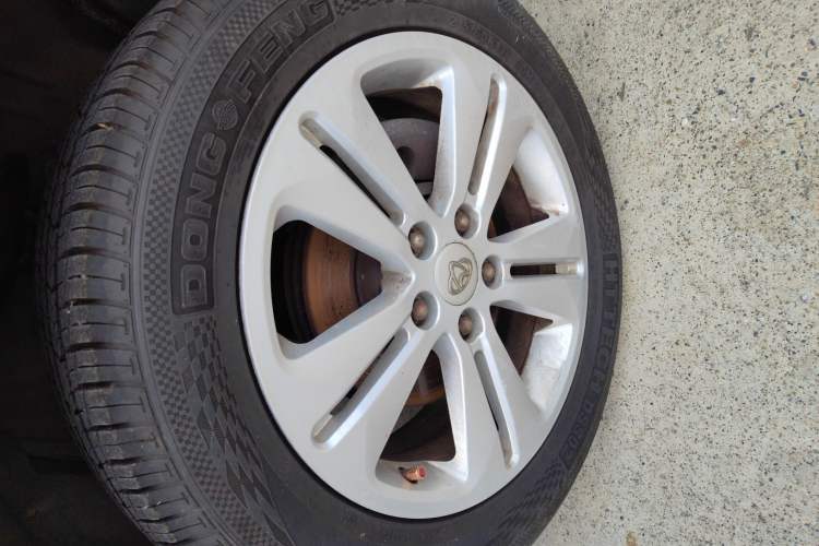Used CHANGAN OSHAN CX70 2016 1.6L Manual Comfort Model Left Front Wheel Hub