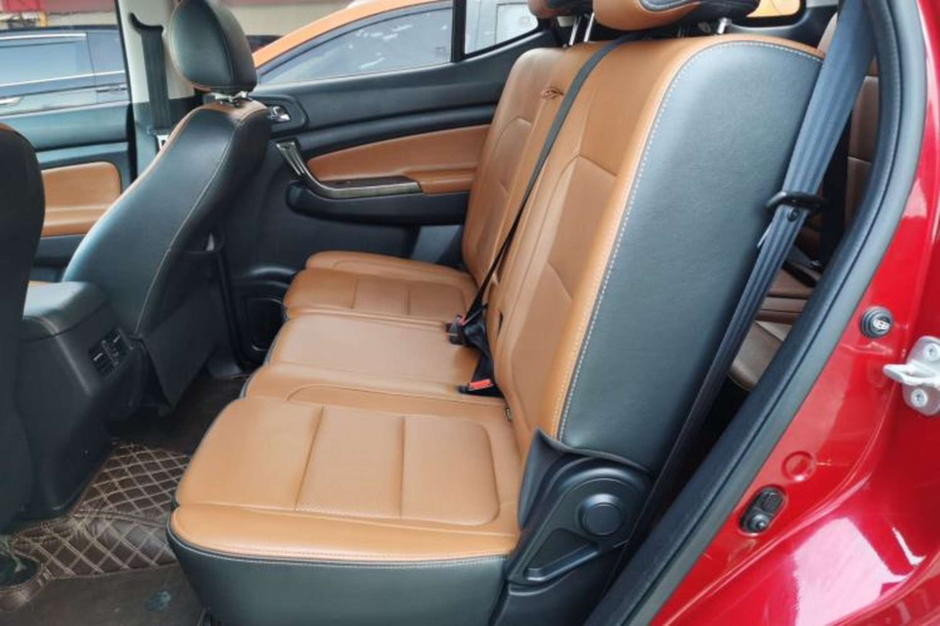 Used CHANGAN OSHAN CX70 2016 1.6L Manual Luxury Model Left Rear Seat