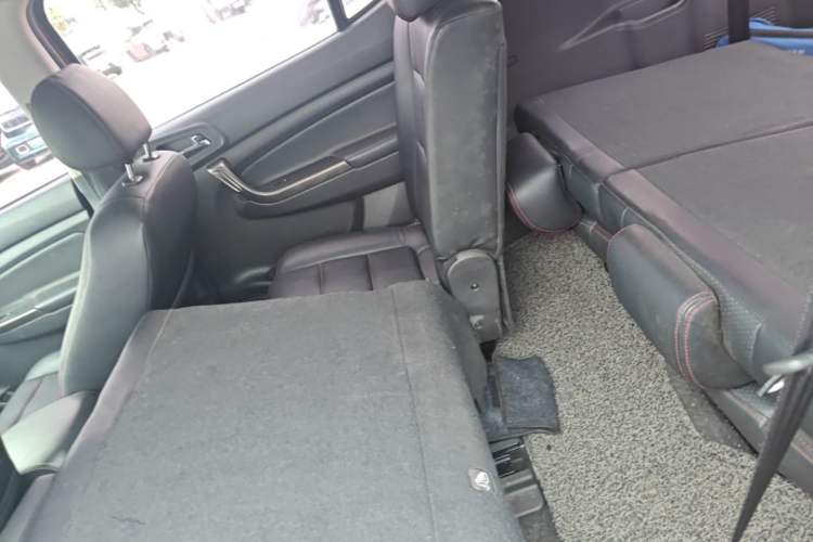 Used CHANGAN OSHAN CX70 2016 1.6L Manual Comfort Model Left Rear Seat