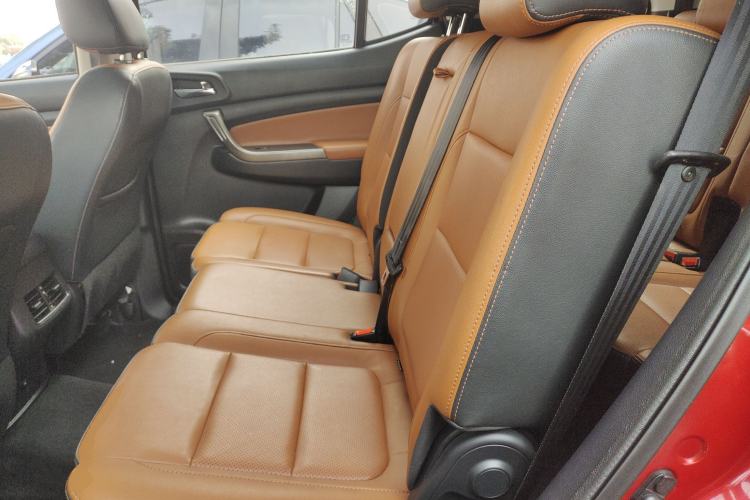 Used CHANGAN OSHAN CX70 2016 1.6L Manual Luxury Model Left Rear Seat