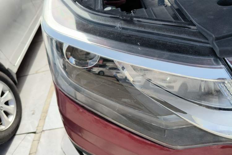 Used CHANGAN OSHAN CX70 2016 1.6L Manual Smart Connect Version Right Front Headlight