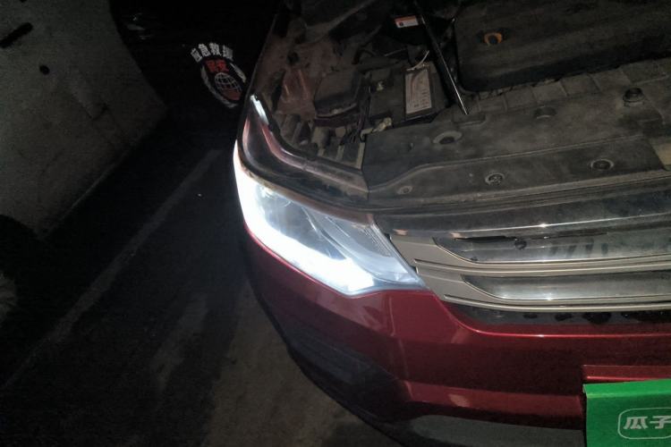Used CHANGAN OSHAN CX70 2016 1.6L Manual Luxury Model Right Front Headlight