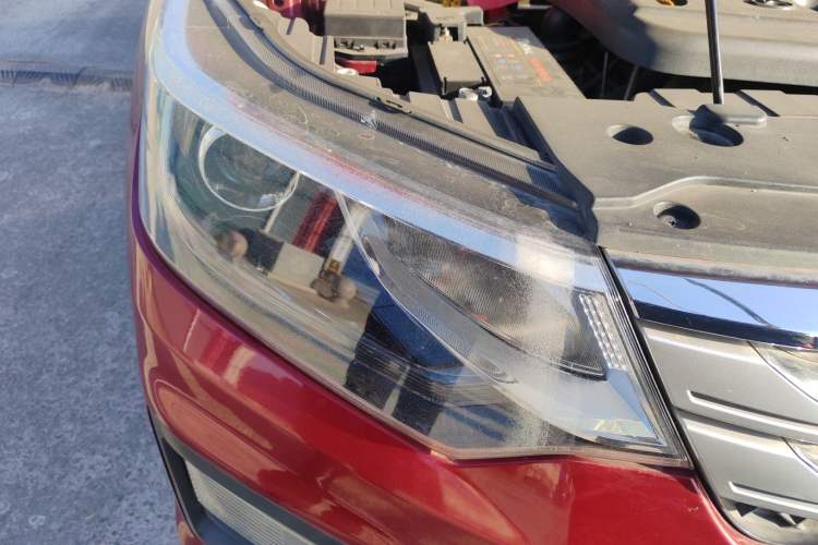 Used CHANGAN OSHAN CX70 2016 1.6L Manual Comfort Model Right Front Headlight