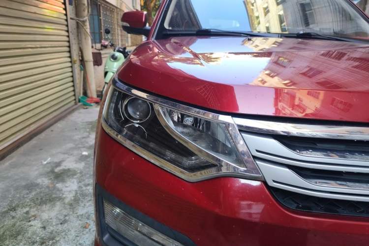 Used CHANGAN OSHAN CX70 2016 1.6L Manual Luxury Model Right Front Headlight
