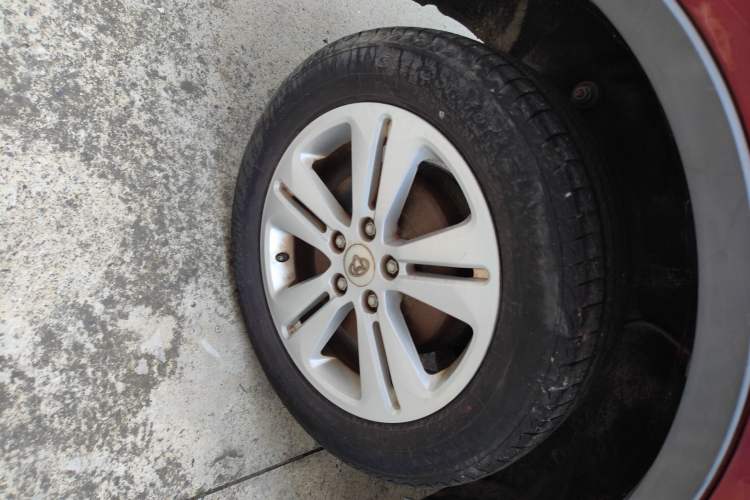 Used CHANGAN OSHAN CX70 2016 1.6L Manual Comfort Model Right Rear Wheel Hub