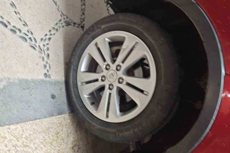 Used CHANGAN OSHAN CX70 2016 1.6L Manual Luxury Model Right Rear Wheel Hub