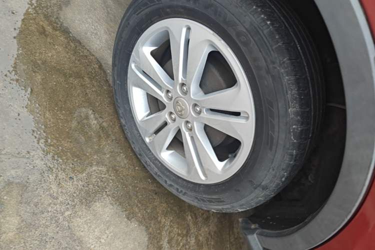 Used CHANGAN OSHAN CX70 2016 1.6L Manual Comfort Model Right Rear Wheel Hub