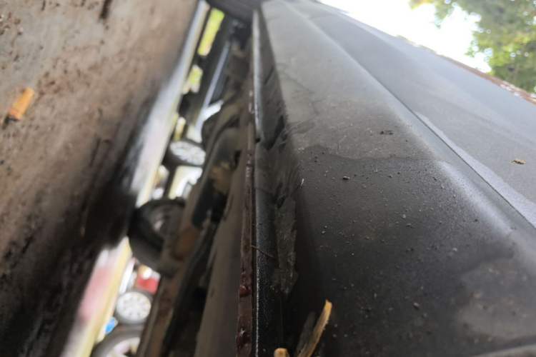Used CHANGAN OSHAN CX70 2016 1.6L Manual Comfort Model Right Side Sill