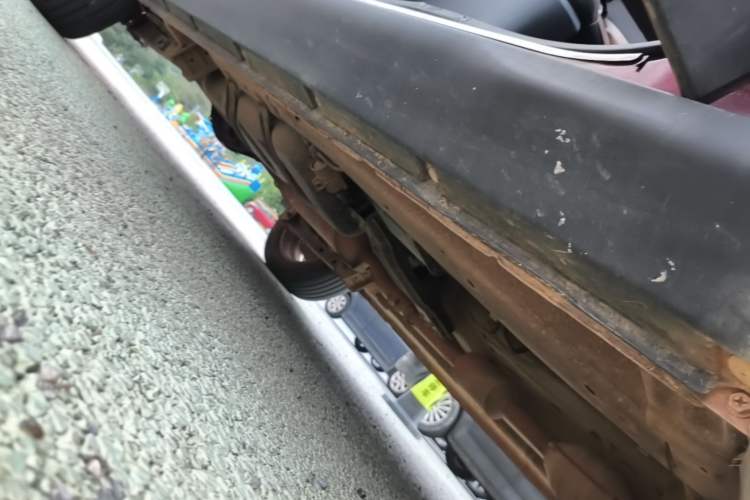 Used CHANGAN OSHAN CX70 2016 1.6L Manual Smart Connect Version Right Side Sill