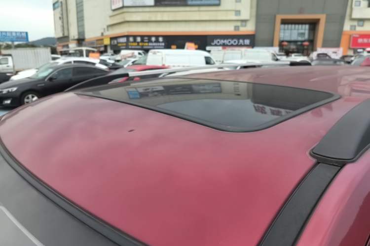 Used CHANGAN OSHAN CX70 2016 1.6L Manual Smart Connect Version Roof