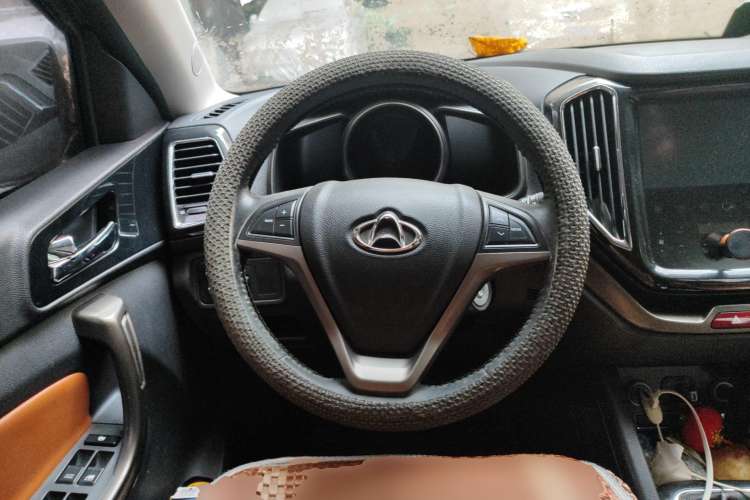 Used CHANGAN OSHAN CX70 2016 1.6L Manual Luxury Model Steering Wheel
