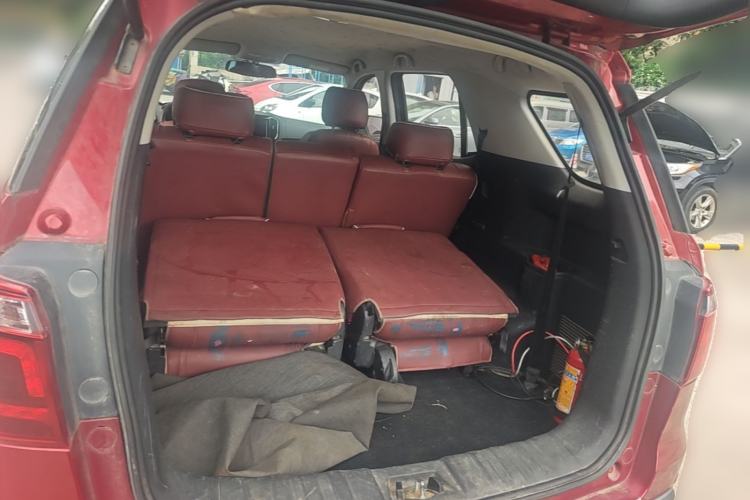 Used CHANGAN OSHAN CX70 2016 1.6L Manual Comfort Model Trunk