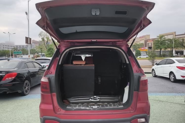 Used CHANGAN OSHAN CX70 2016 1.6L Manual Smart Connect Version Trunk