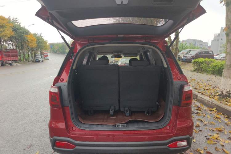 Used CHANGAN OSHAN CX70 2016 1.6L Manual Sport Model Trunk
